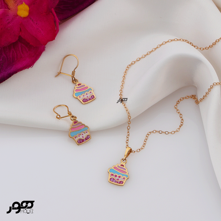 گوشواره طلا کودک طرح کاپ کیک کد AKE307