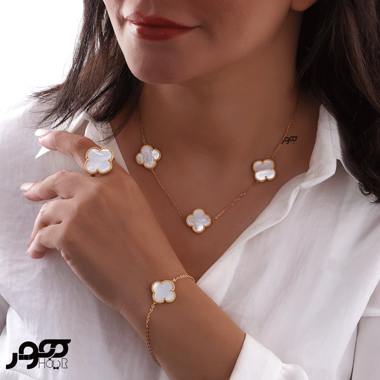 دستبند طلا زنانه ونکلیف گل صدفی سایز ۲ کد AXB422