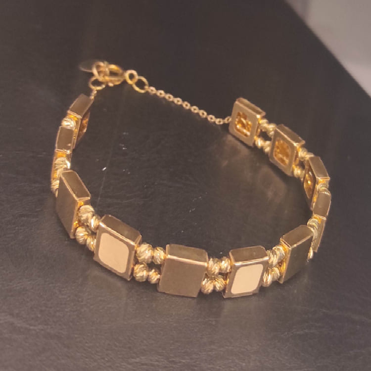 دستبند طلا زنانه تیفانی مربعی کد BCB150