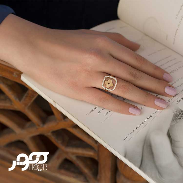 انگشتر طلا زنانه طرح لویی ویتون LV کد ACR424